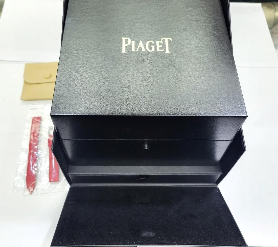 Ladies 18k White Gold PIAGET Possession Watch Ref G0A43084 With Diamonds* EXLNT - 8