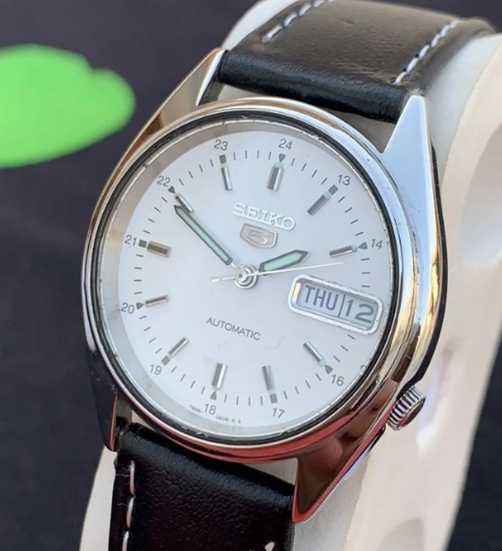 Vintage Seiko Automatic 7S26-6000 With Day / Date - 6