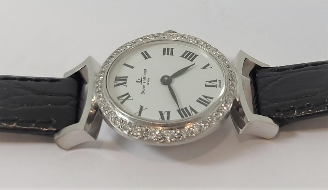 Solid 18k White Gold Ladies BAUME & MERCIER Watch Factory Set Diamonds 36646* EXLNT - 8