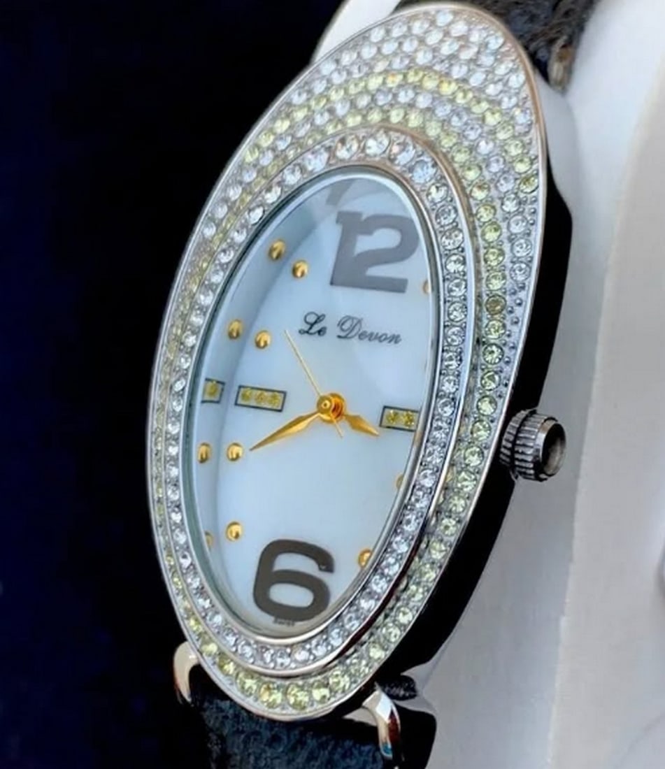 Le Devon Swiss Ladies Watch 3ATM DV5508WP - 4
