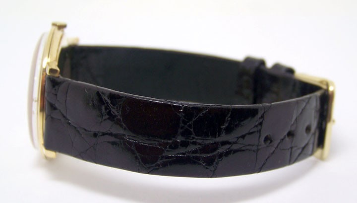 Unisex Solid 18k OMEGA Winding Watch c.1970s Cal.620 in Excellent Condition - 6