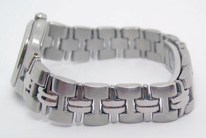 S/Steel MOVADO OLYMPIAN Ladies Quartz watch 84.A1.827.2 * EXLNT Condition - 6