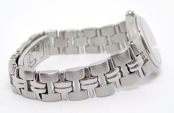 S/Steel MOVADO OLYMPIAN Ladies Quartz watch 84.A1.827.2 * EXLNT Condition - 8