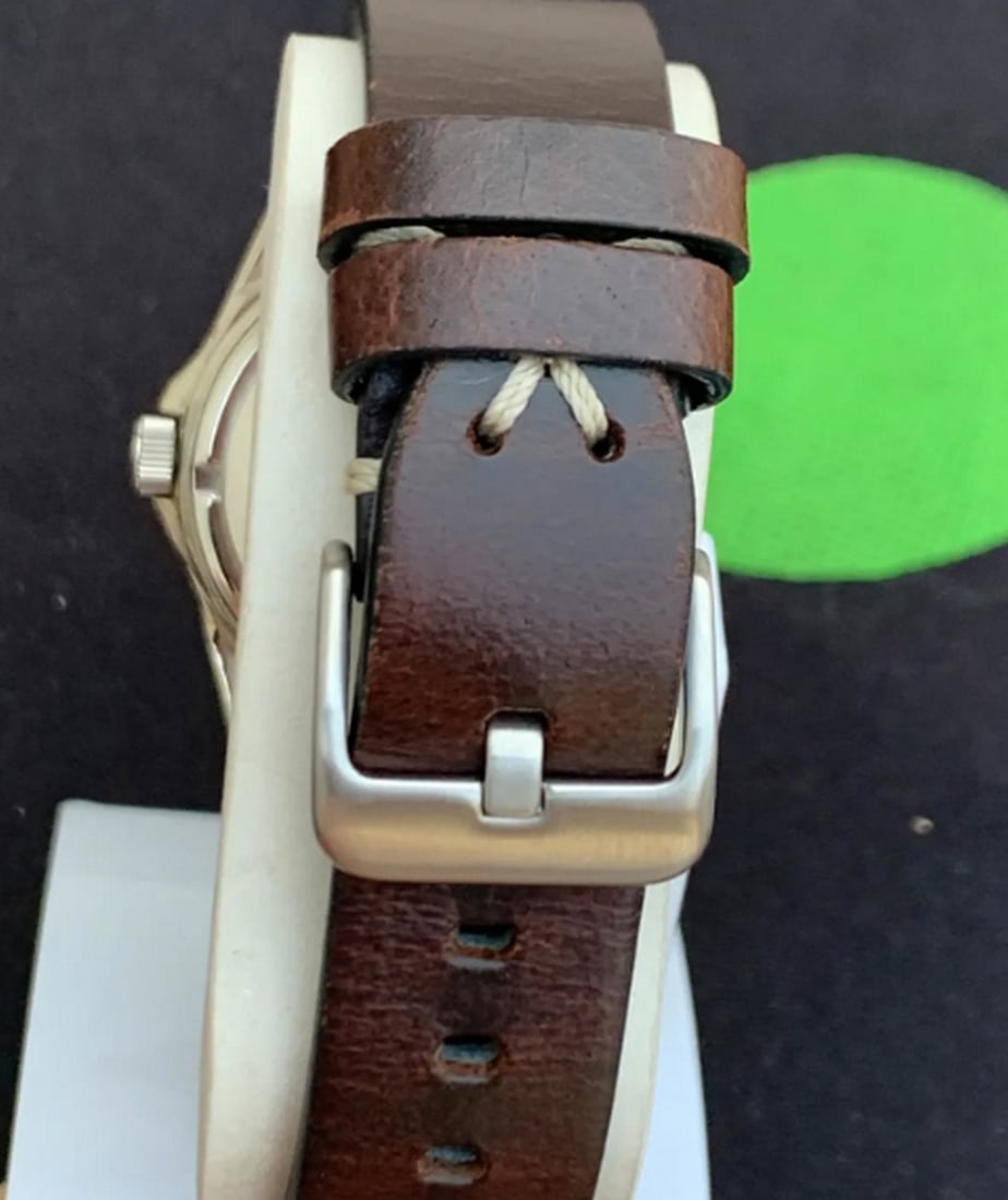 Titoni Cosmo King Day-Date Daimond Yellow Dail 25 Jewels Mens Wrist Watch - 7