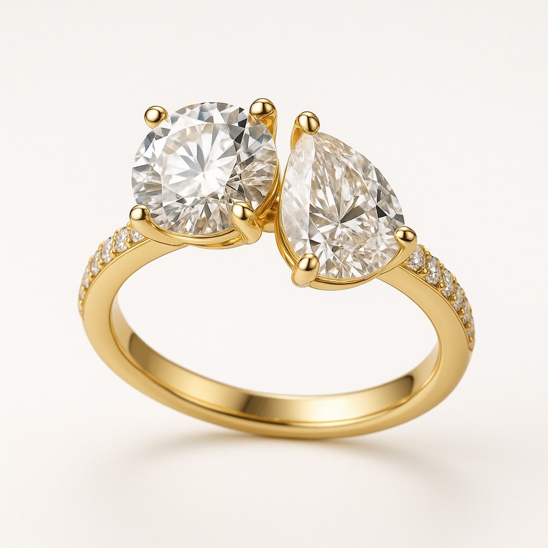 Lab-grown diamond 8.00 CT Oval Diamond Pavé Band Ring: Title: lab-grown diamond 8.00 CT Oval Diamond Pavé Band Ring Description: 8 CT Oval lab-grown diamond Diamond with premium pavé-set band in 14K White Gold. E–F Color, VVS Clarity.