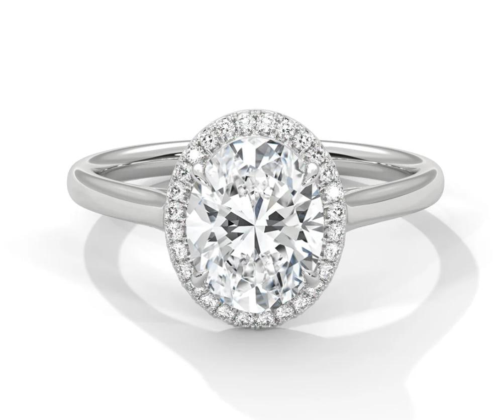 Lab-grown diamond 7.00 CT Marquise Diamond Ring: Title: lab-grown diamond 7.00 CT Marquise Diamond Ring Description: 7 CT Marquise lab-grown diamond Diamond center with classic prong setting in yellow gold. Each lab-grown diamond diamond is