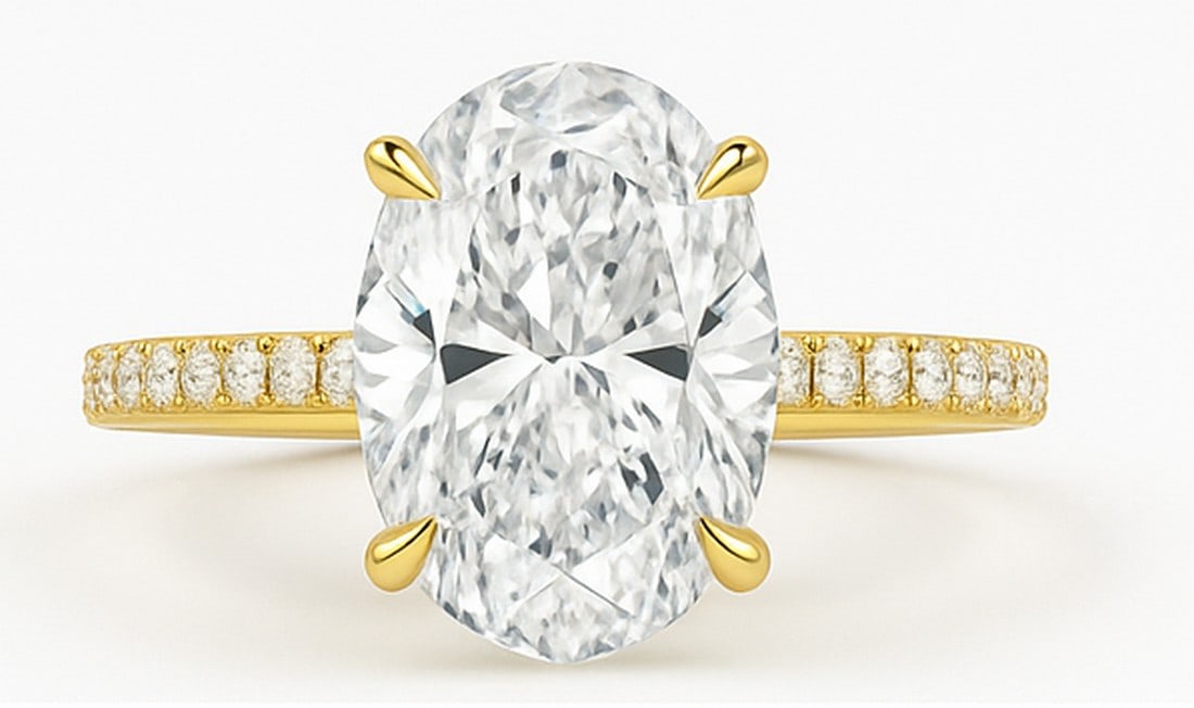 Lab-grown diamond 9.00 CT Cushion-Cut Diamond Split-Shank Ring in 14K Yellow Gold: Title: lab-grown diamond 9.00 CT Cushion-Cut Diamond Split-Shank Ring in 14K Yellow Gold Description: This unique lab-grown diamond diamond ring showcases a 9.00 carat cushion-cut center stone in a sp