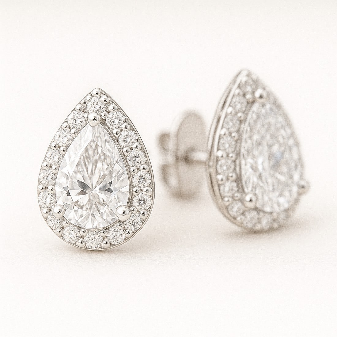 Lab-grown diamond 4.00 CT Princess-Cut Diamond Bezel-Set Ring in 14K White Gold - 2