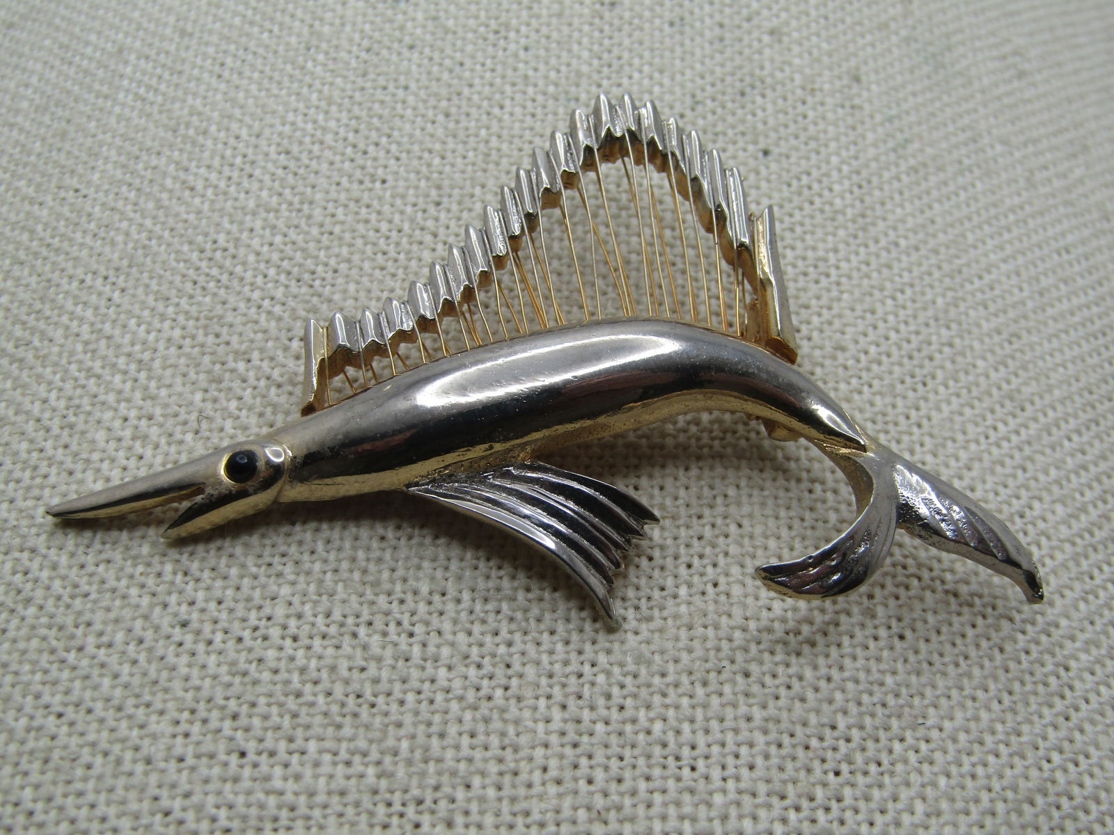 Vintage Sailfish Brooch, 1960's-1970's, 2.5" by 1.5" - 3
