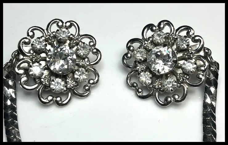 Vintage Rhinestone Statement Collar Clip - 4