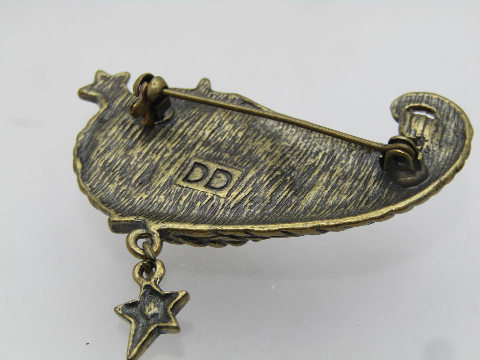 Vintage Cornucopia Brooch Brooch, AB Rhinestone Stars. Dangle, Signed DD. 1980's - 5