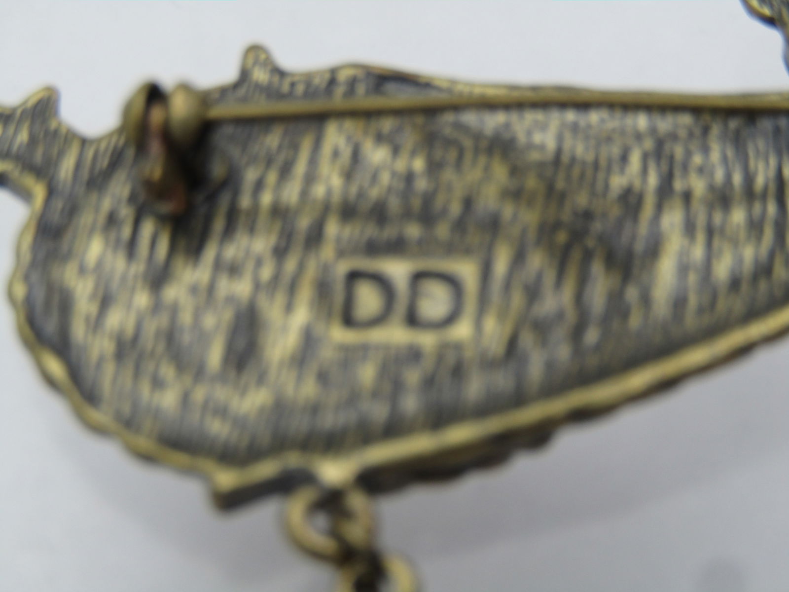 Vintage Cornucopia Brooch Brooch, AB Rhinestone Stars. Dangle, Signed DD. 1980's - 6