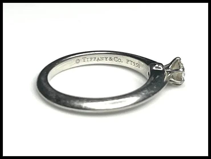 Estate The Tiffany Classic Setting Tiffany & Co. Engagement Ring in Platinum - 10