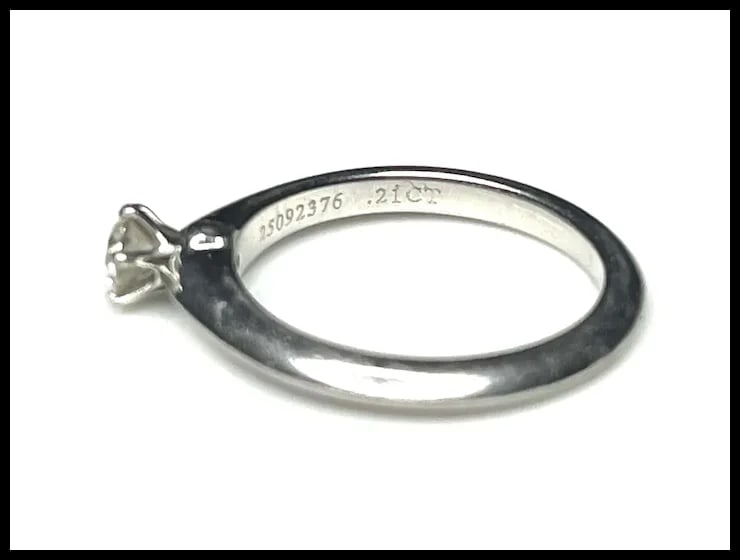 Estate The Tiffany Classic Setting Tiffany & Co. Engagement Ring in Platinum - 8