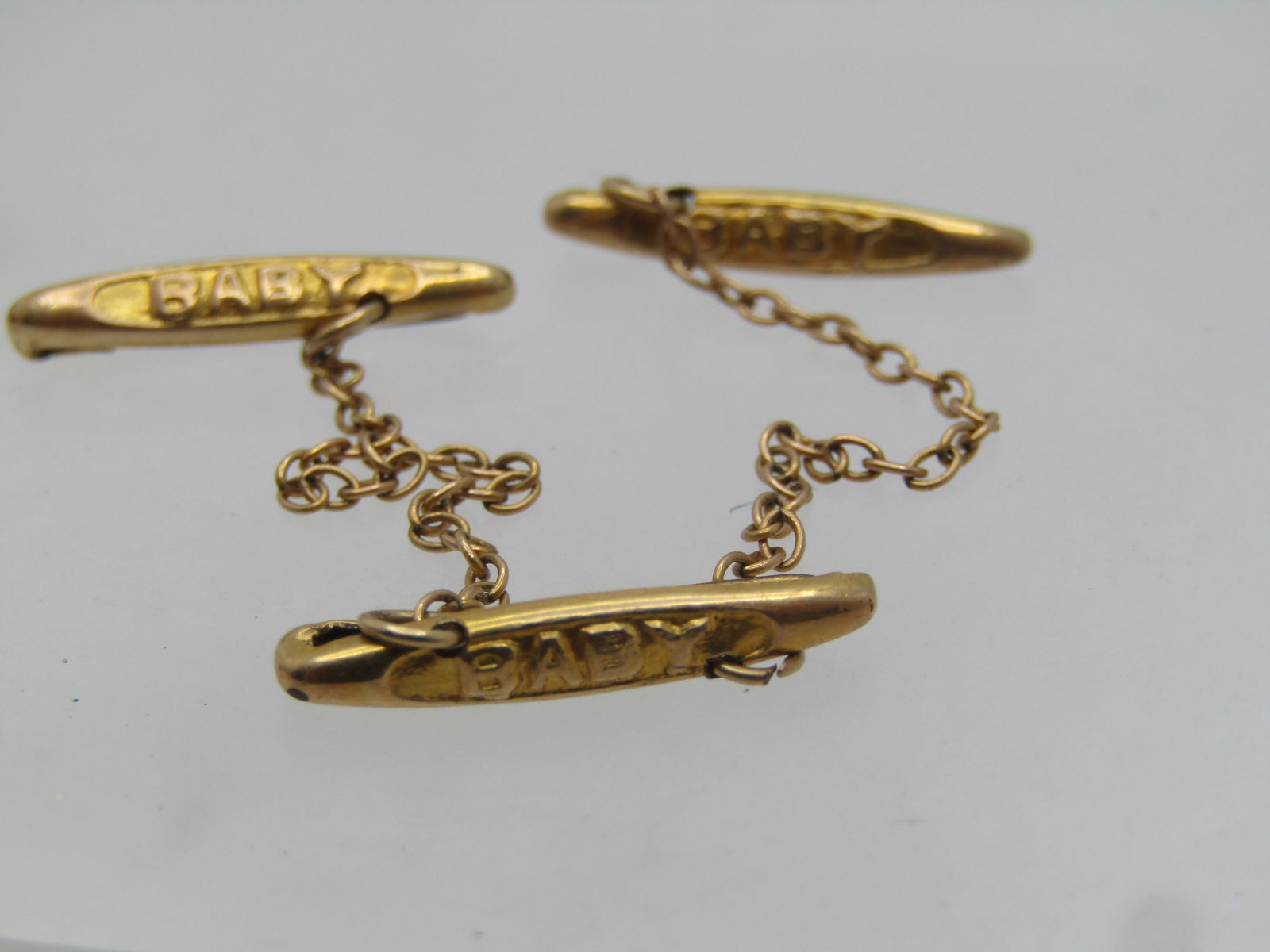 Vintage Triple Baby Scatter Brooch, Victorian, 10kt G.F. C-Clasp - 2