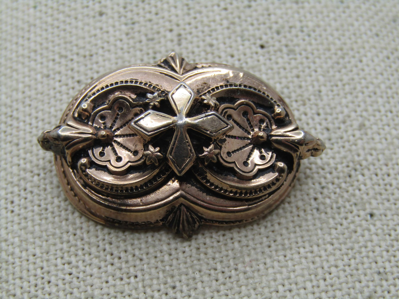 Vintage Ornate Cross & Floral Overlay Brooch, 1930's-1940's - 2