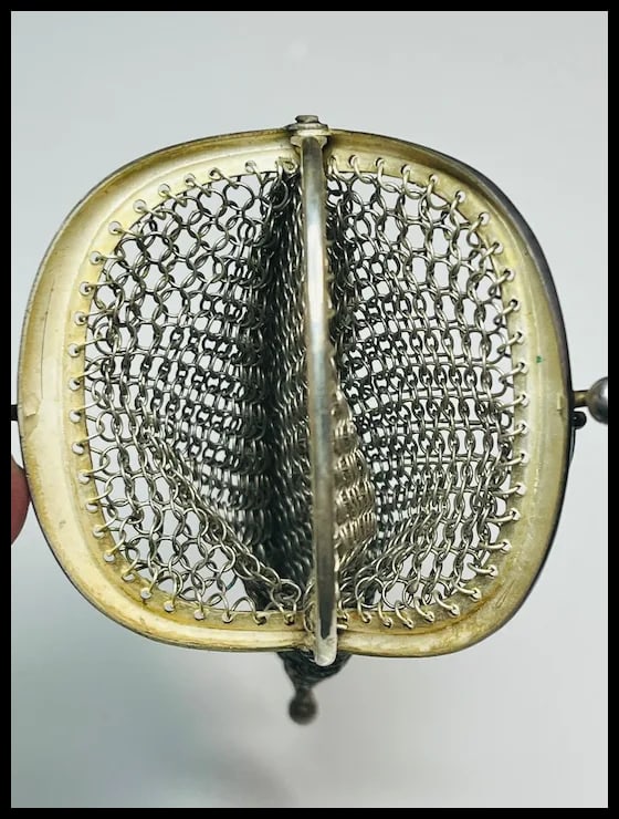Vintage Sterling Silver Chainmail Two Compartment Coin Purse/ Pendant - 5