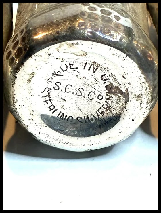 Vintage S.C.S. Co. Hammered Sterling Silver Mini Salt and Pepper Shakers in Original Presentation - 9