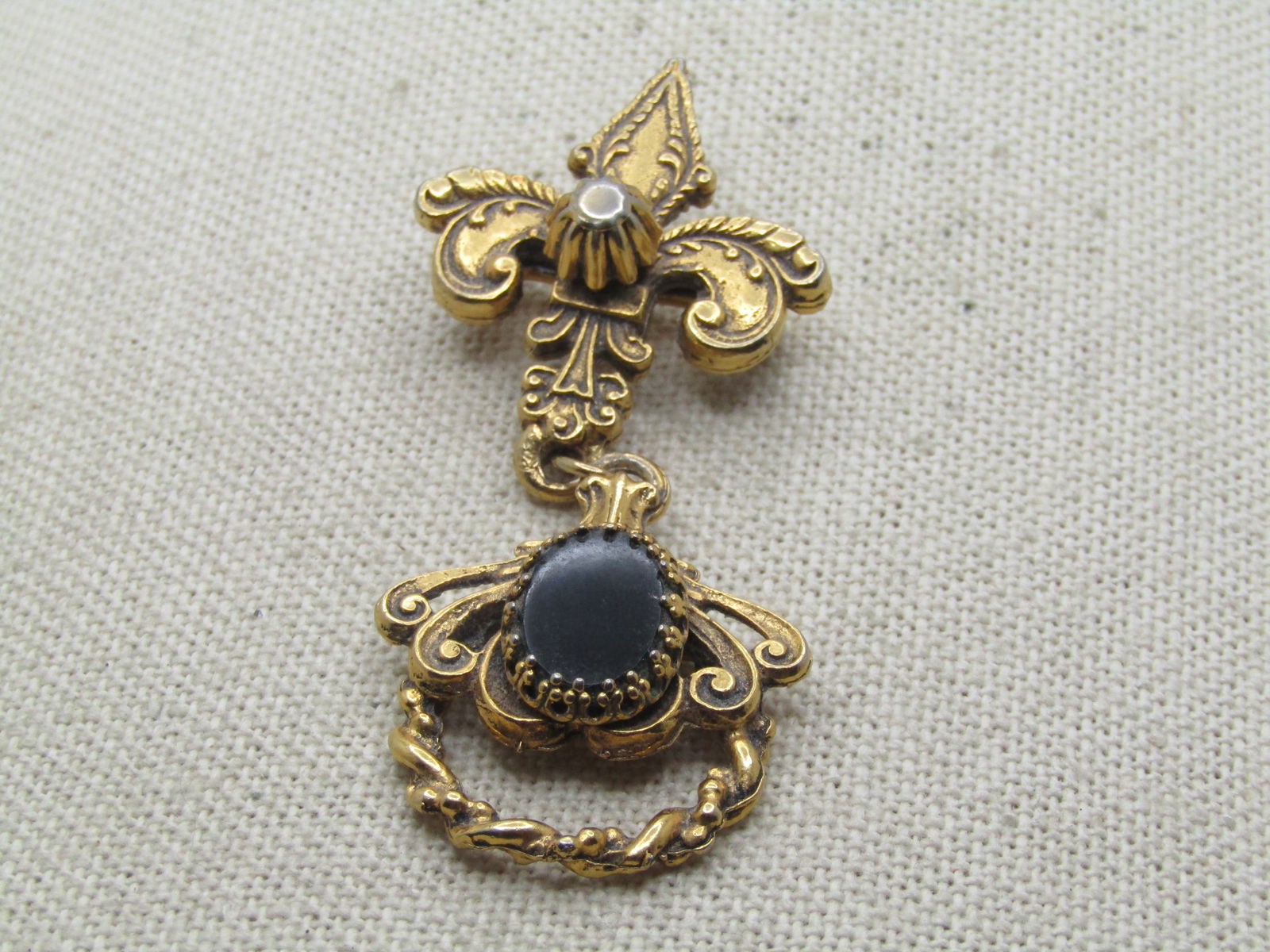 Vintage Fleur-de-Lis Black Stone Brooch, Dangle, 1960's-1970's (1 of 6)