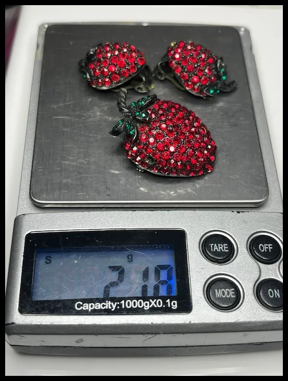 Vintage Weiss Strawberry Brooch and Clip Earring Set - 14