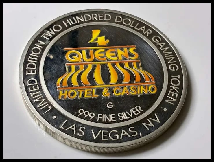 Estate Four Queens Halloween Limited Edition Two Hundred Dollar .999 Fine Silver Gaming Token - 8