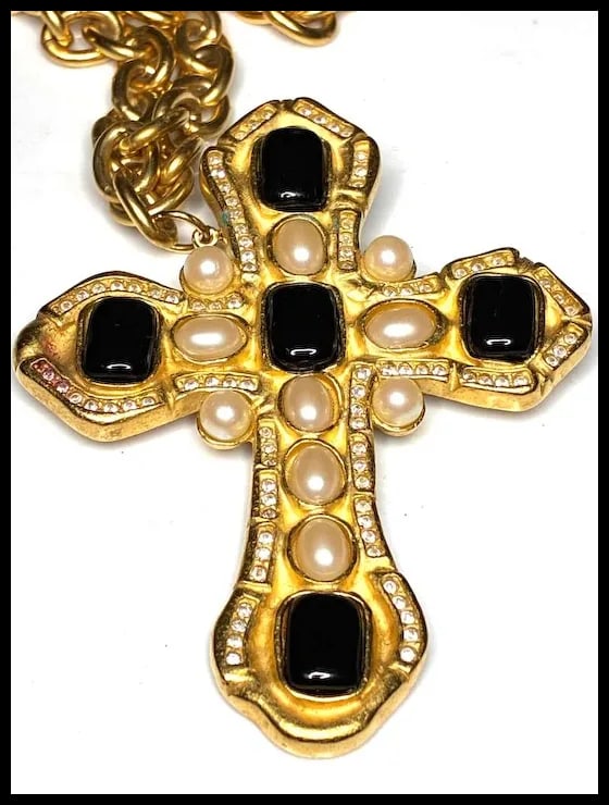 Vintage Ivana Trump Jeweled Cross Pendant Necklace - 4