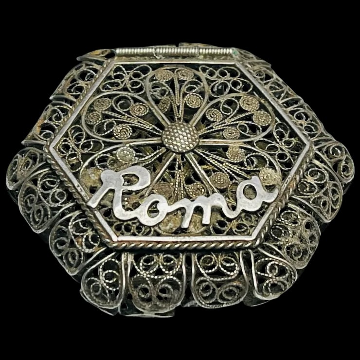 Vintage Silver 800 Roma Italian Filigree Trinket/ Pill Box (1 of 9)