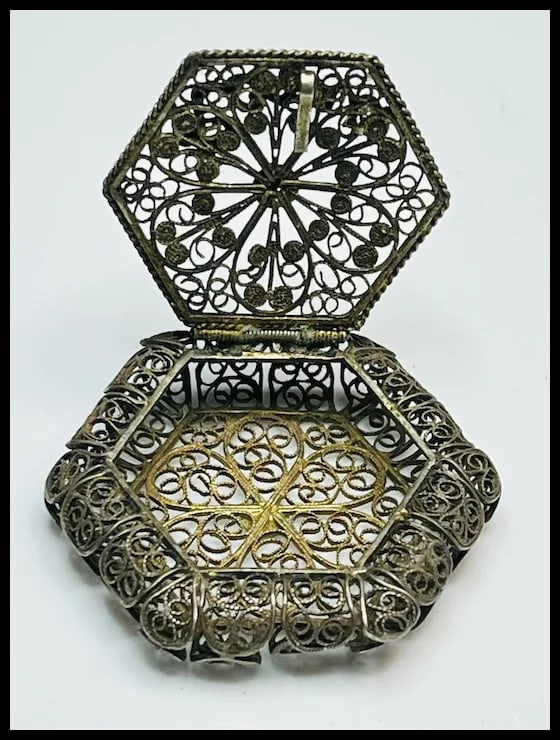 Vintage Silver 800 Roma Italian Filigree Trinket/ Pill Box - 7