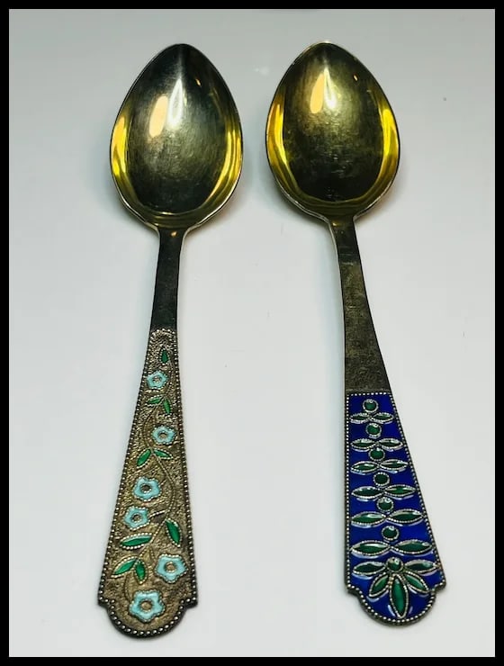 Two Vintage Soviet Russian 875 Silver and Enamel Detailed Teaspoons Gold Wash - 2