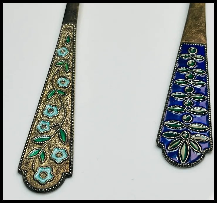 Two Vintage Soviet Russian 875 Silver and Enamel Detailed Teaspoons Gold Wash - 6