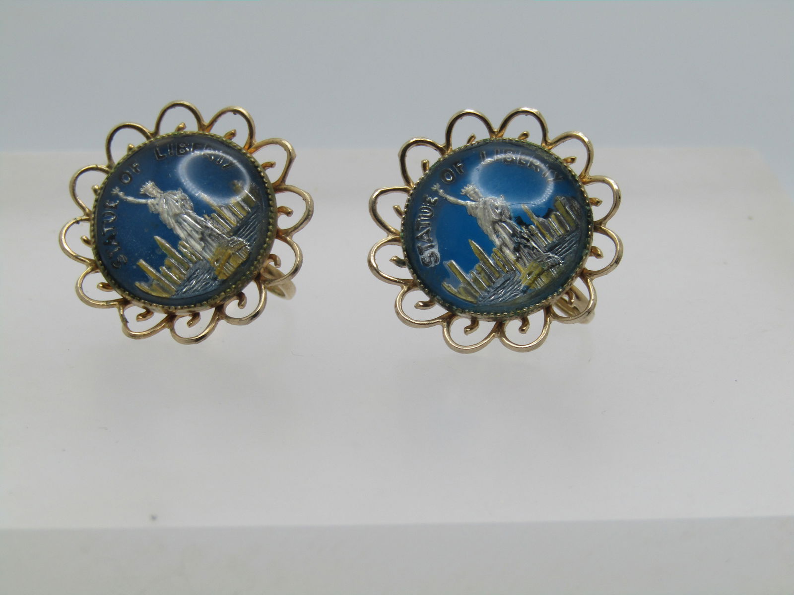 Vintage Coro Statue of Libery Earrings, Screwback, 1950's-1960's - 2