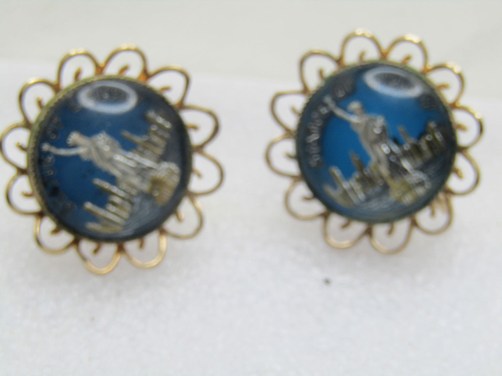 Vintage Coro Statue of Libery Earrings, Screwback, 1950's-1960's - 3