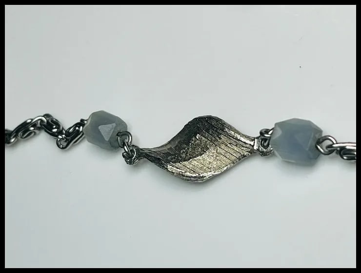 Vintage Ornate Chain Flower Necklace and Earring Set - 5