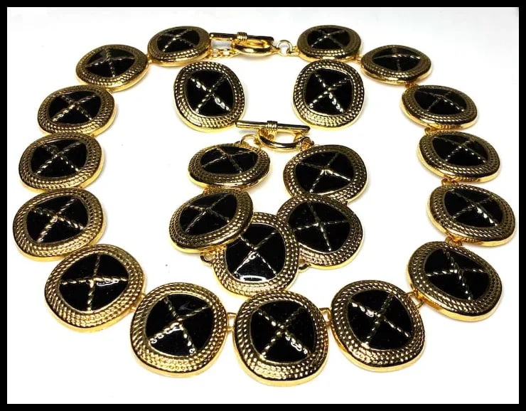 Vintage Park Lane Criss Cross Black Enamel Gold Tone Necklace, Bracelet, and Earring Set - 2