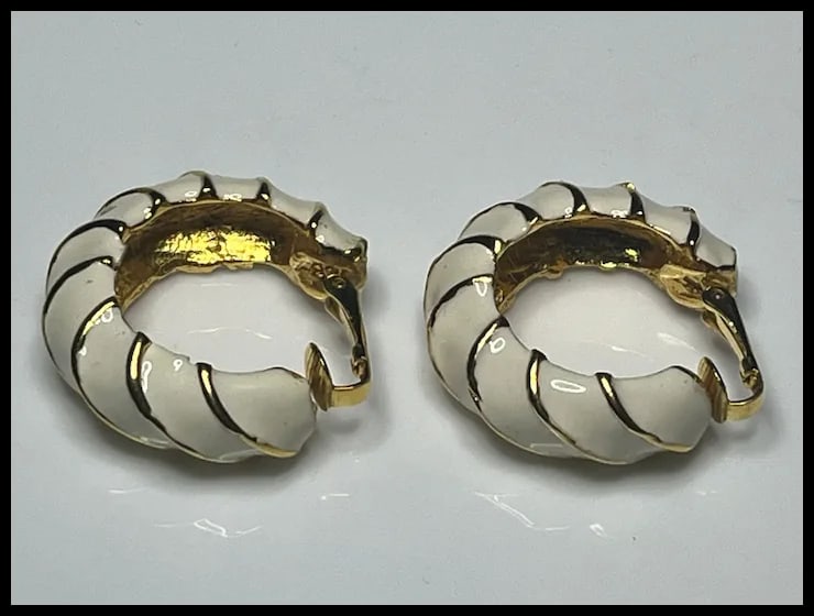 Vintage Signed Kenneth J Lane KJL Enamel Earrings - 3