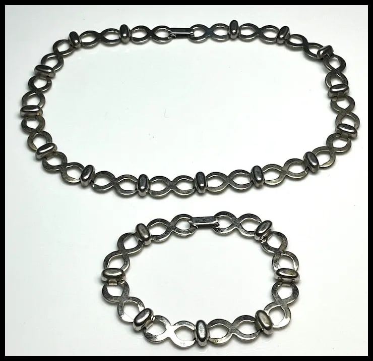 Vintage Dufoe Figure Eight, Eternity, Necklace and Bracelet Set - 2