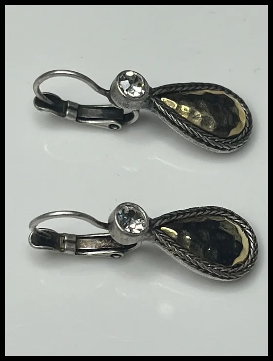 Estate Tear Drop Hammered Crystal Earrings - 4
