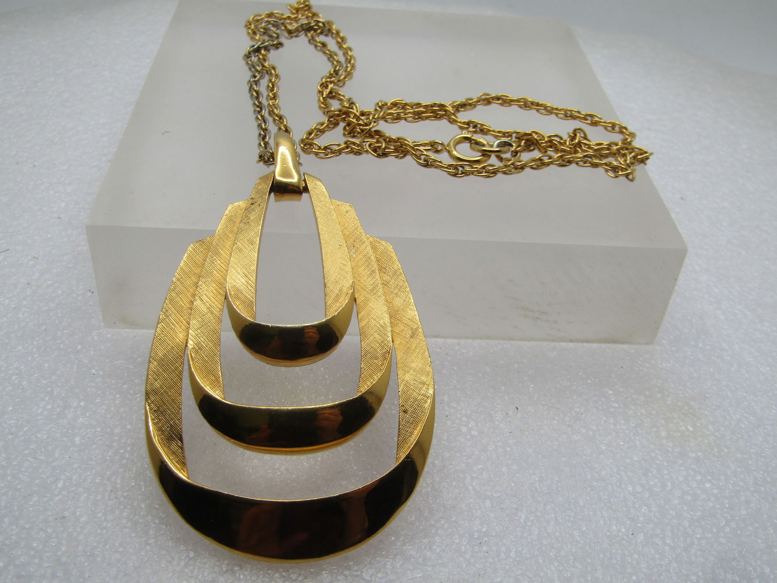 Vintage Crown Trifari Looped Pendant Necklace, 28", 1960's-1970's - 5