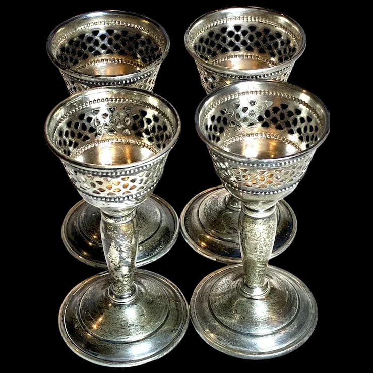 Set of Four Vintage Sterling Silver Cordial Glasses (1 of 8)