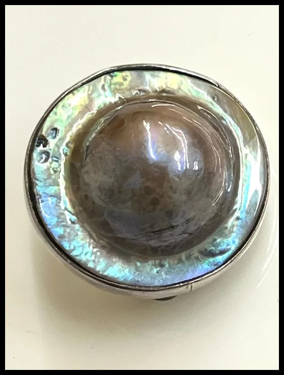 Vintage Mabe Blister Pearl in Shell Sterling Silver Clip-on Earrings - 3