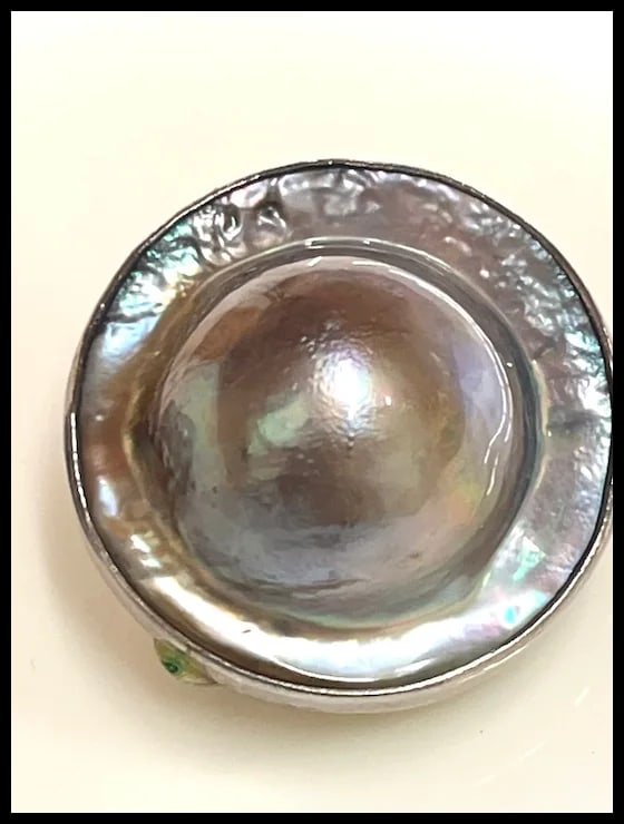 Vintage Mabe Blister Pearl in Shell Sterling Silver Clip-on Earrings - 4