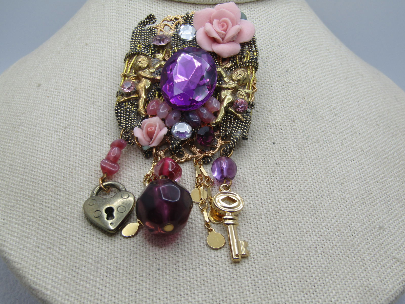 Vintage Rhinestone, Rose, Cherub Dangle Brooch, Handmade, 1980's - 5