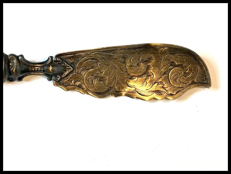 Antique Sterling Silver Ornate Repousse Butter Knife/ Spreader - 4