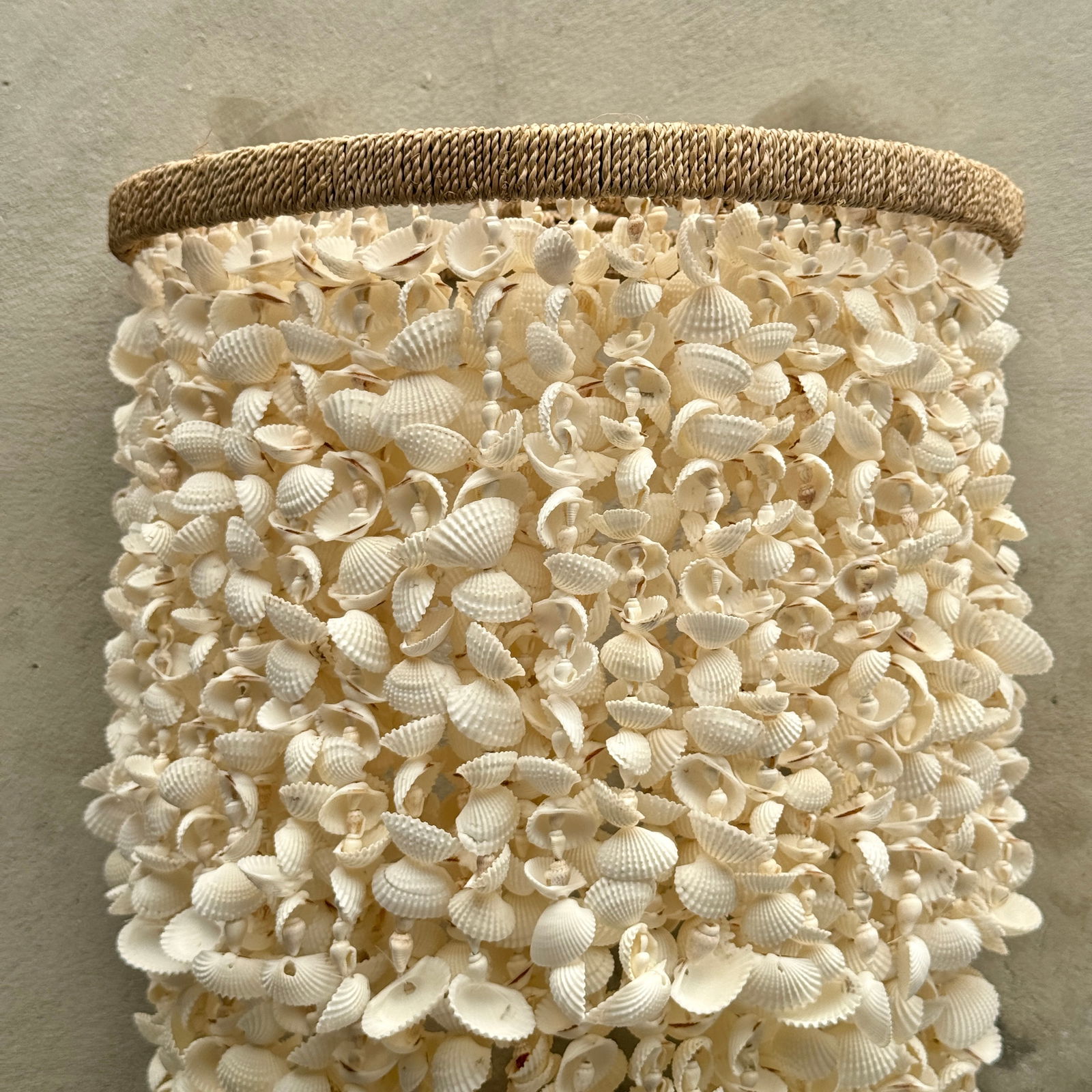 Stunning wall-mounted shell lamp - 2