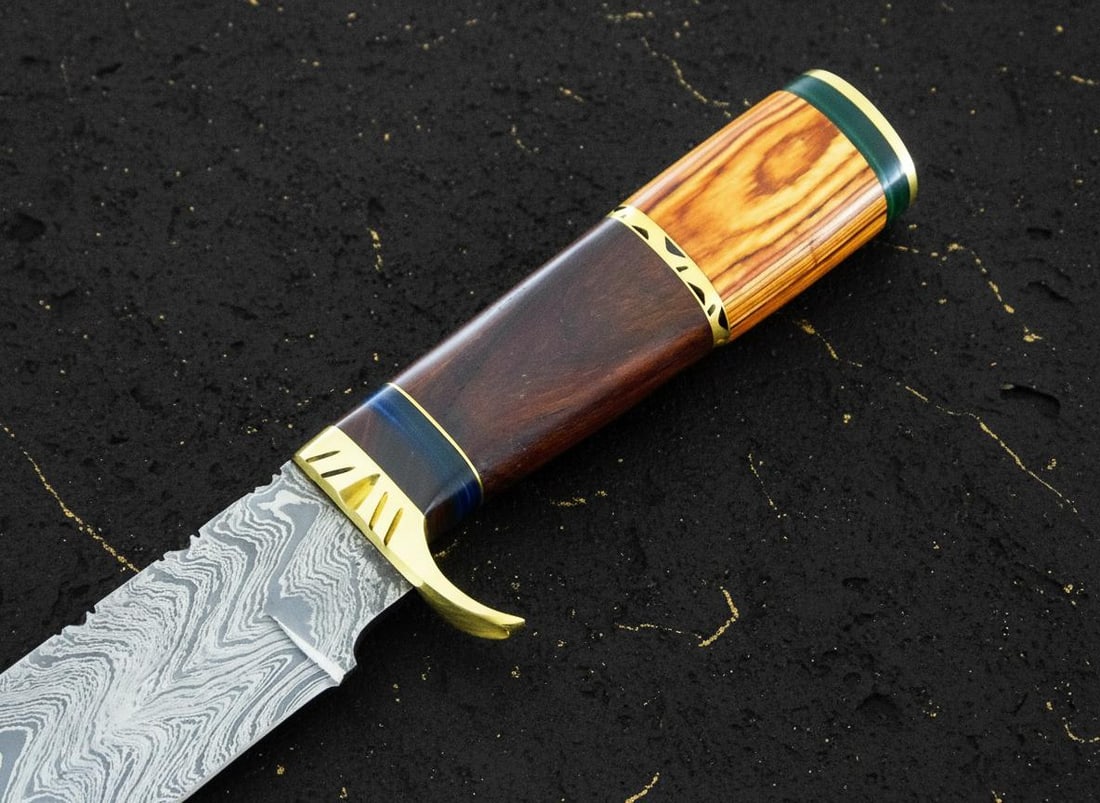 Large 15.5 Inch Bowie Hunting Knife, Forged Damascus Steel Blade with Hardwood Grip - 5
