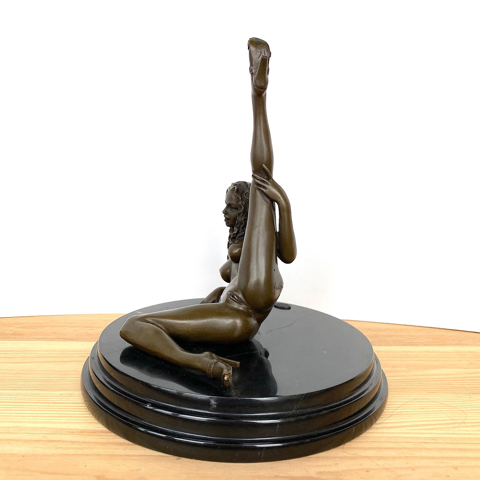 Signed Bronze Girl Statue by Malchi - 3