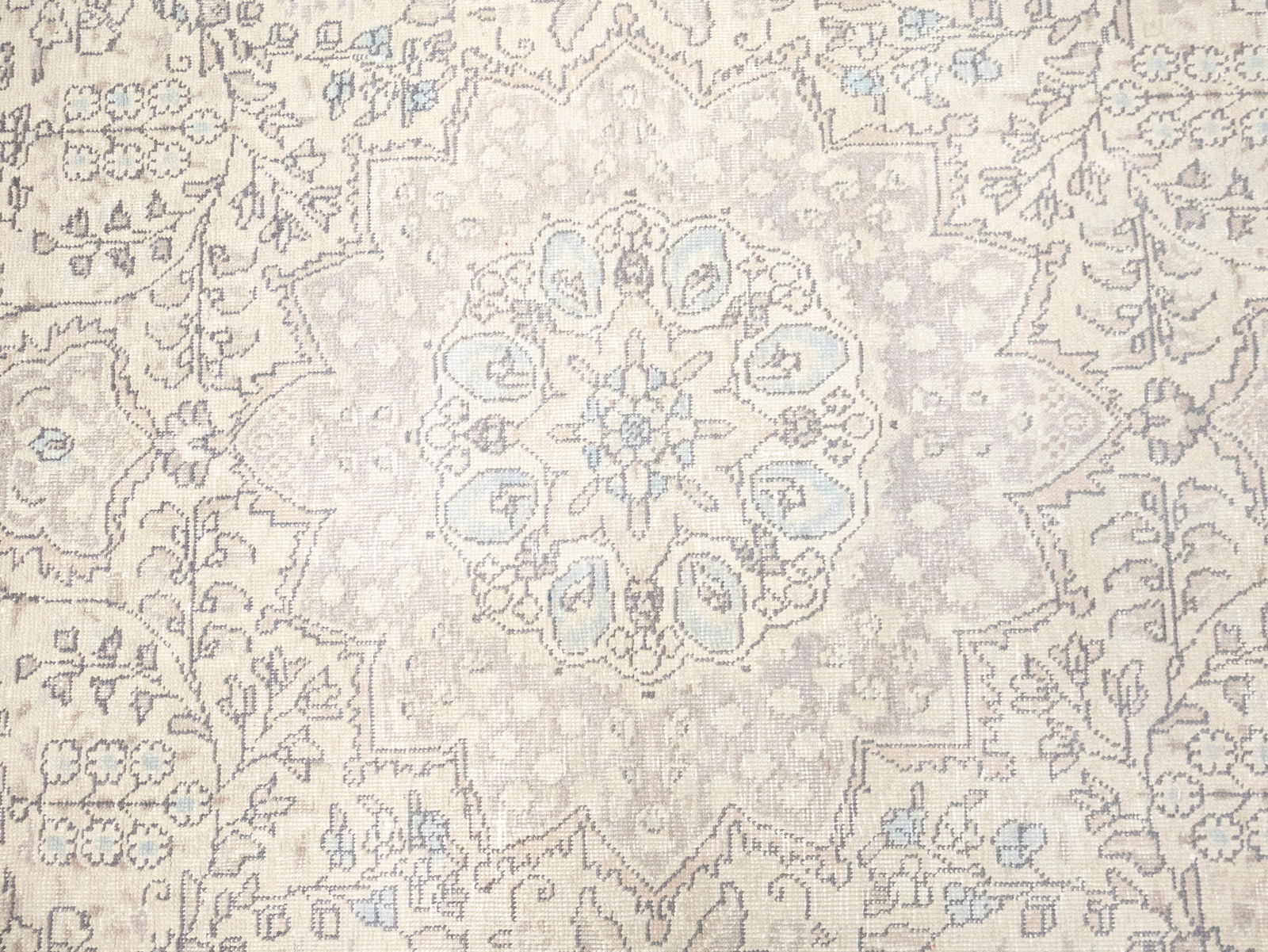 Muted Beige Antique Floral Traditional 6'6X9'5 Distressed Vintage Oriental Rug - 7