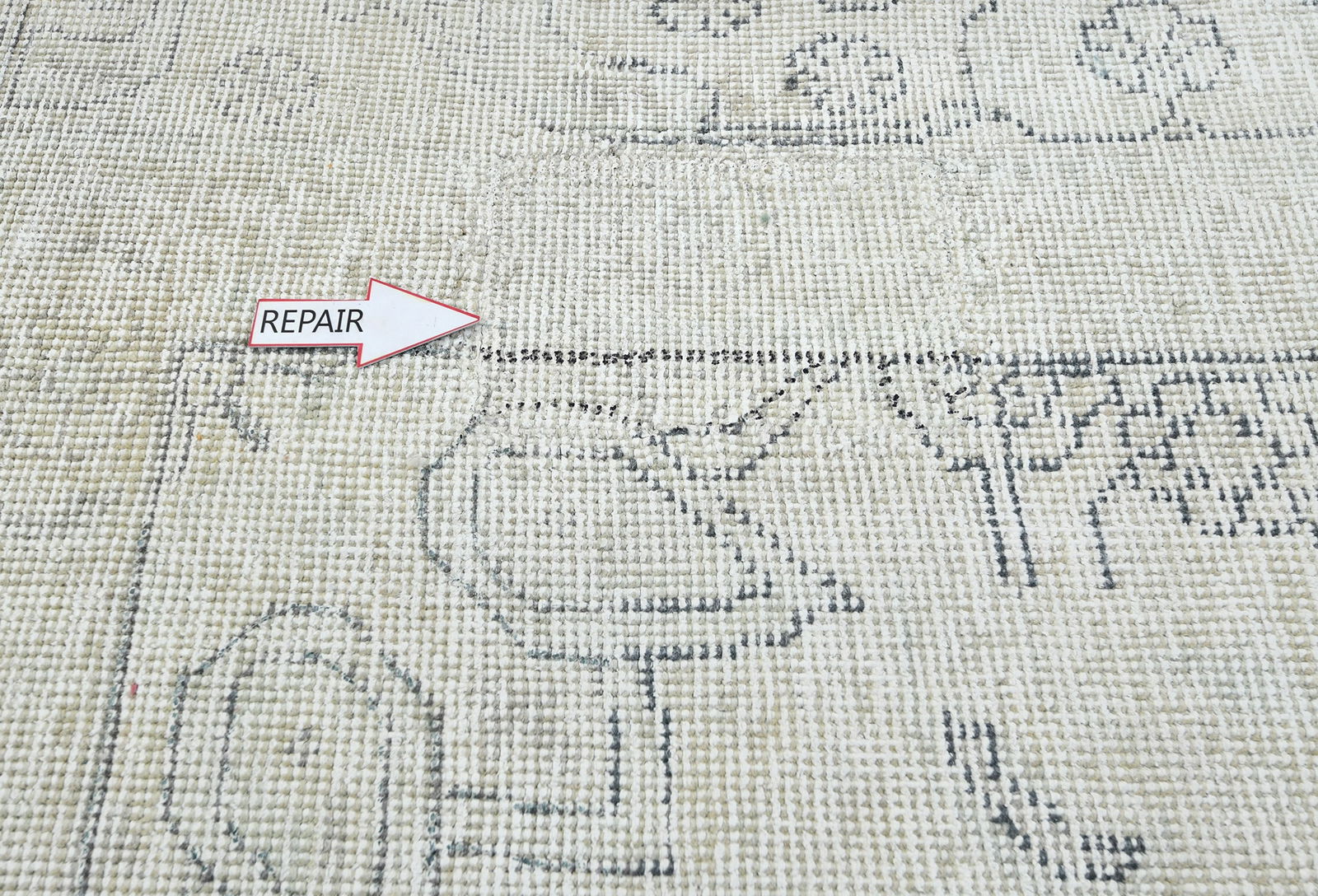 Muted Beige Antique Floral Traditional 7X10 Distressed Vintage Oriental Rug - 7