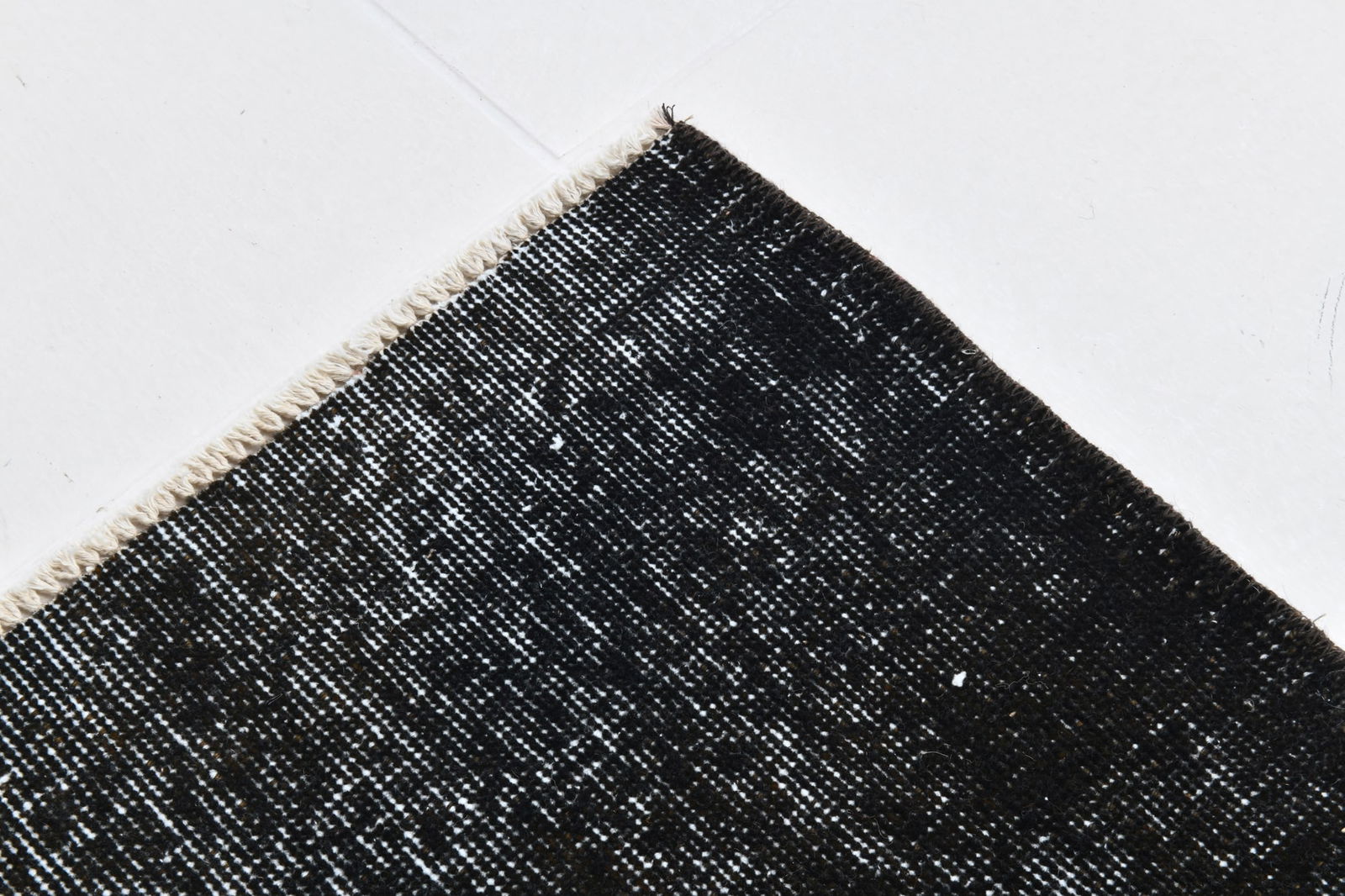 6'7'' x 9'3'' Handmade Vintage Wool Rug - 21167 - 13