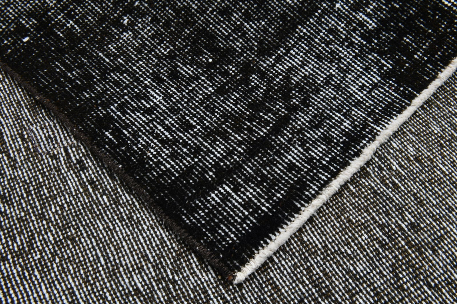 6'7'' x 9'3'' Handmade Vintage Wool Rug - 21167 - 19